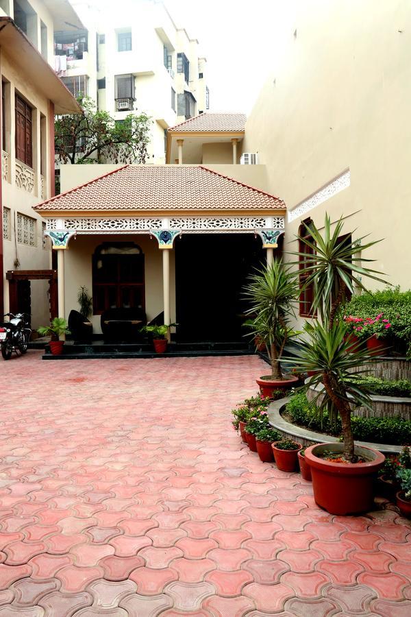 Vijaigarh Kothi - Heritage Boutique Varanasi Exterior foto